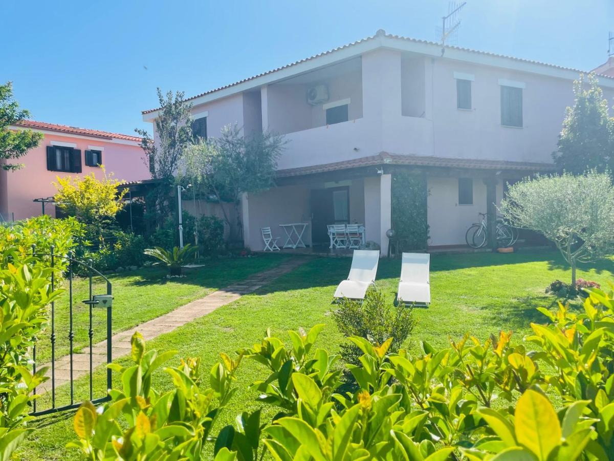 Casa Vacanza Li Menduli San Teodoro San Teodoro  Ngoại thất bức ảnh