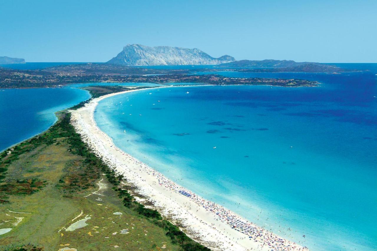 Casa Vacanza Li Menduli San Teodoro San Teodoro  Ngoại thất bức ảnh